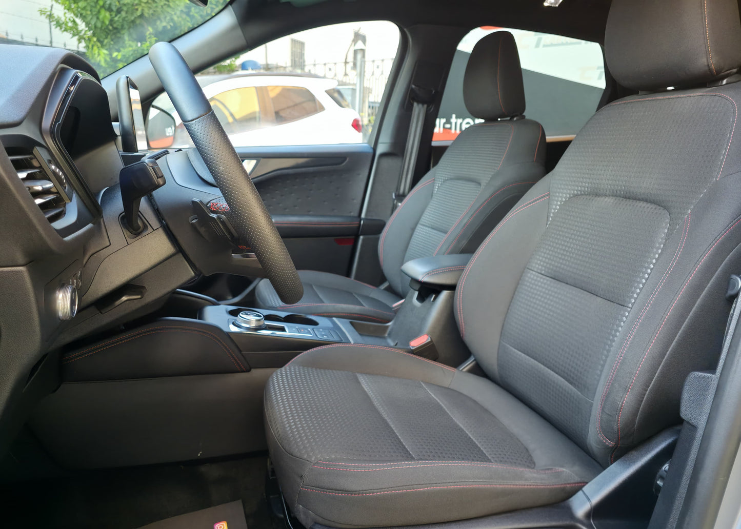 Ford Kuga 1.5 EcoBlue 120 CV aut. 2WD ST-Line