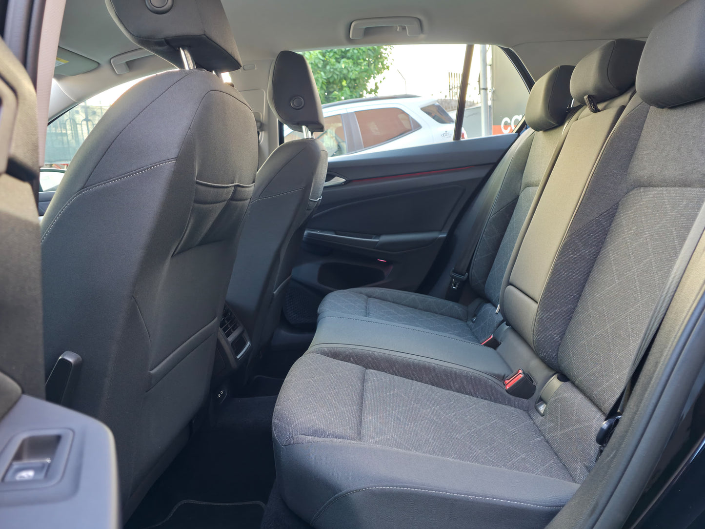 Volkswagen Golf 1.0 eTSI EVO DSG Life