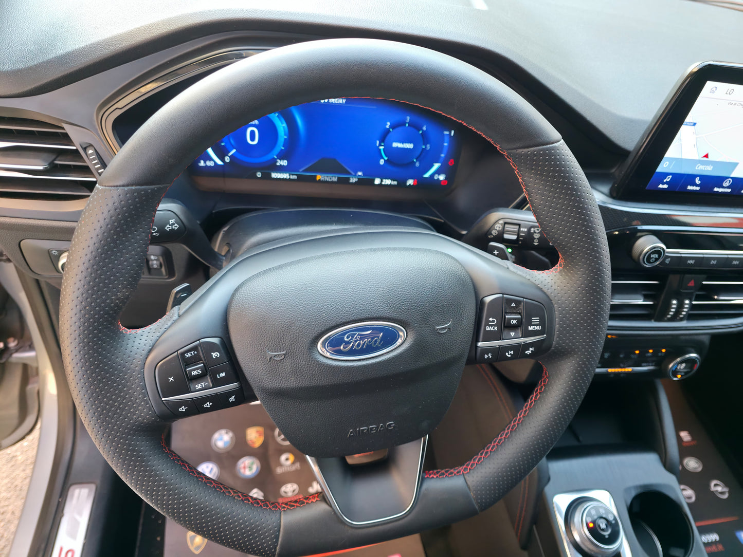 Ford Kuga 1.5 EcoBlue 120 CV aut. 2WD ST-Line