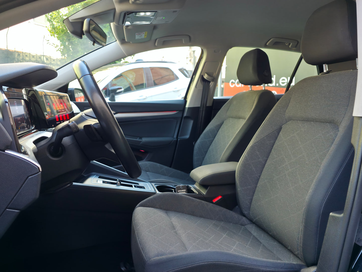 Volkswagen Golf 1.0 eTSI EVO DSG Life