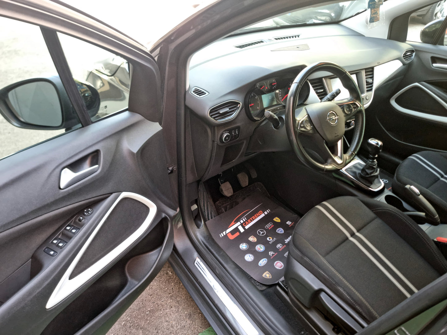 Opel Crossland 1.2 Turbo 110 CV S&S Design & Tech