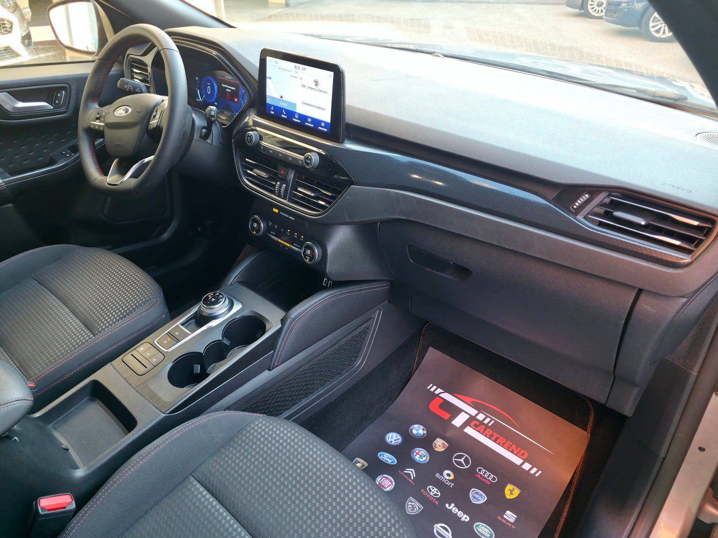 Ford Kuga 1.5 EcoBlue 120 CV aut. 2WD ST-Line