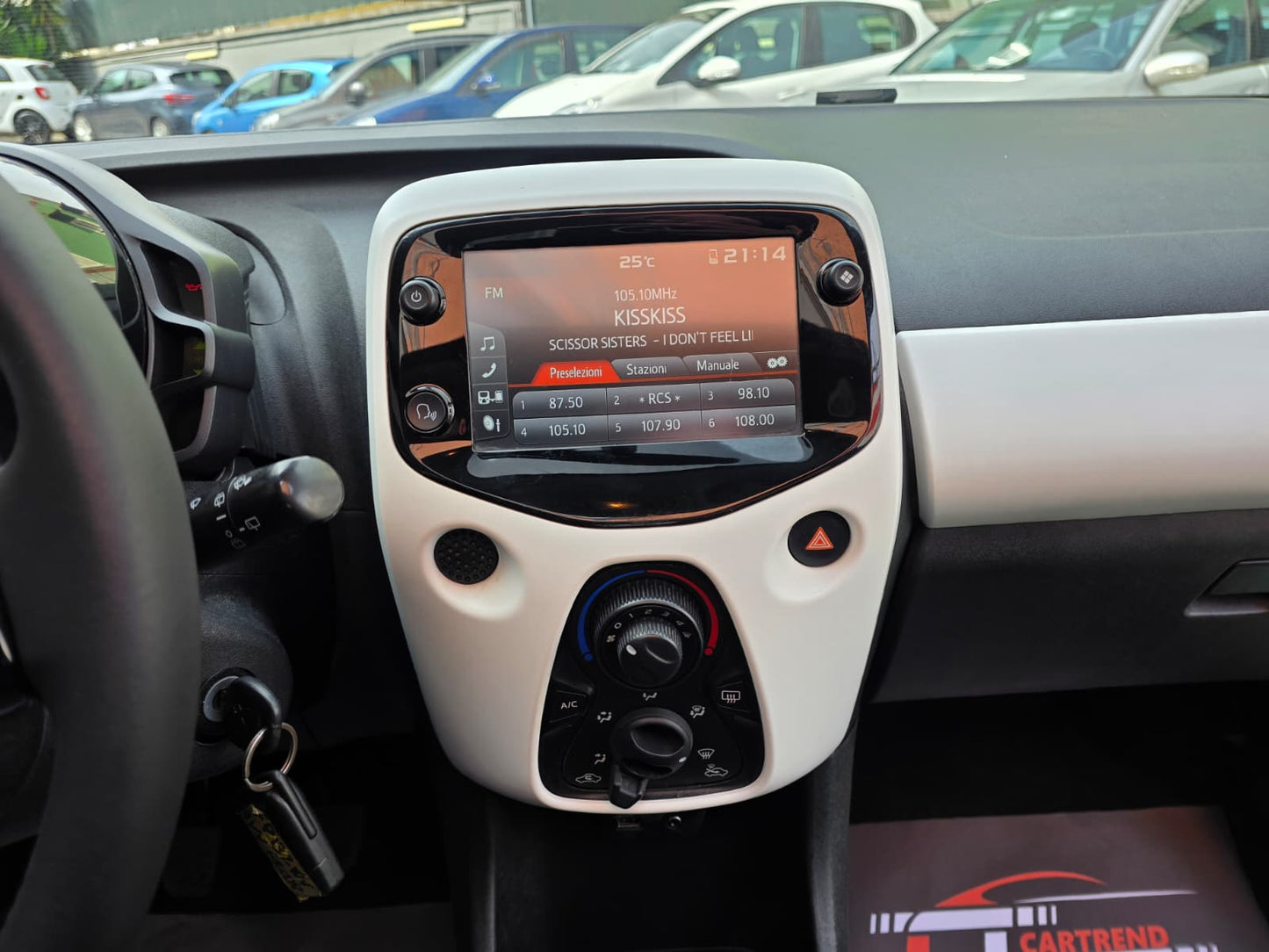 Peugeot 108 VTi 68 5 porte Allure TOP!