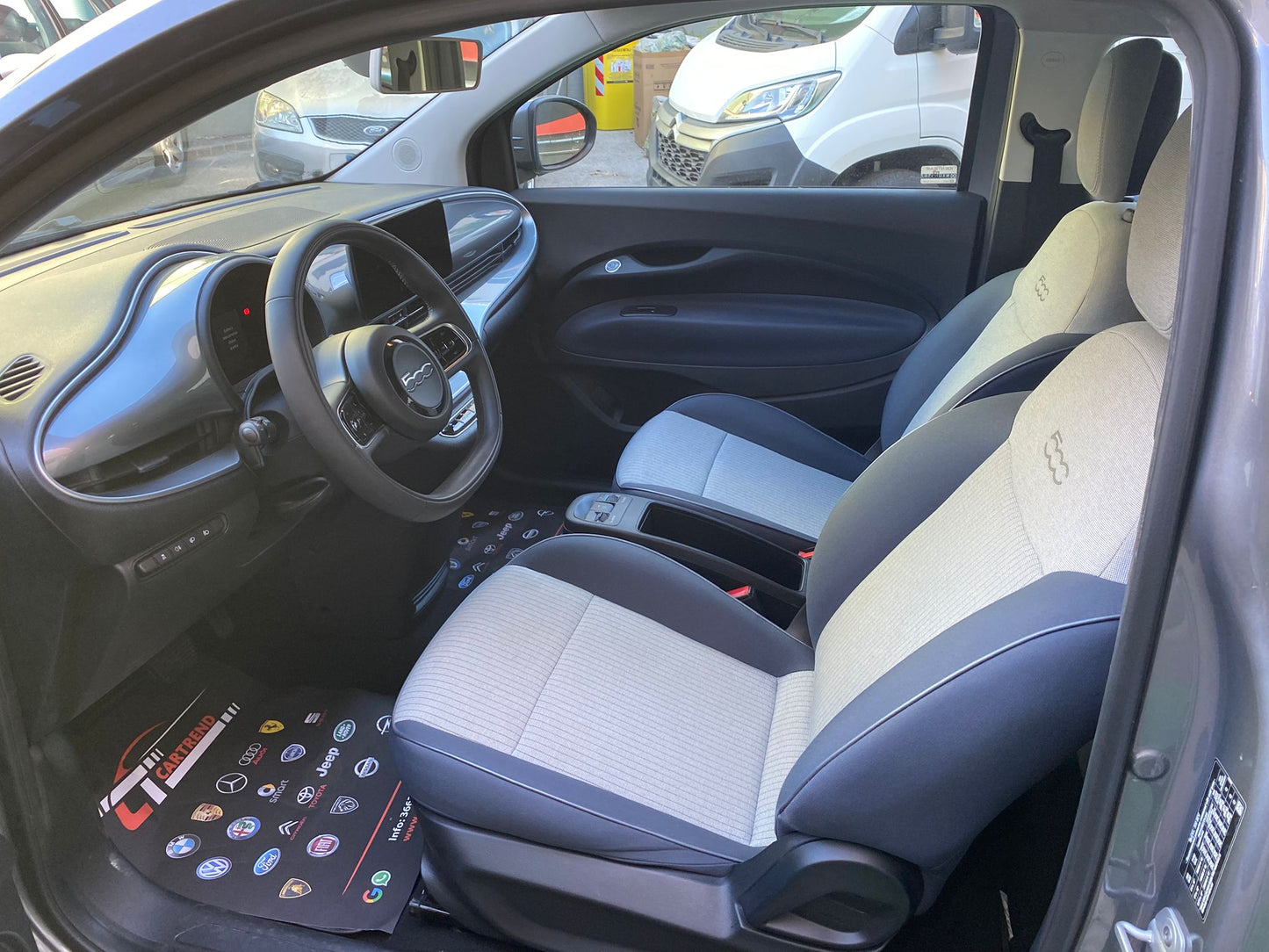 Fiat 500 500e Cabrio 42 kWh La Prima