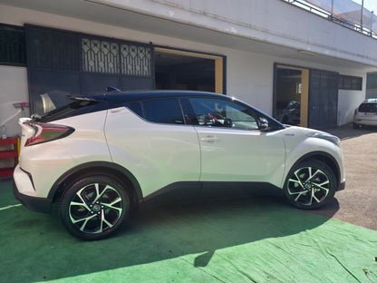 Toyota C-HR 1.8 Hybrid E-CVT Trend